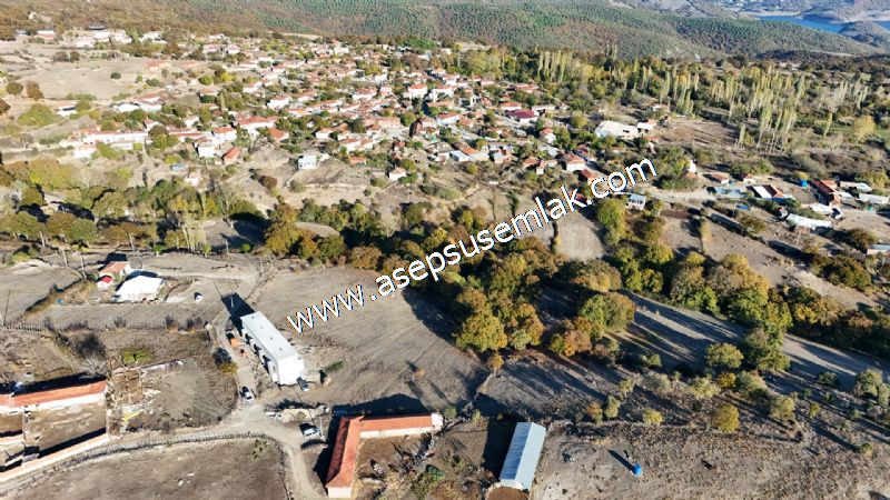 1.390 M2 Arsa Köy Evi (2 Kat %40 ) İmarlı Projeli (2+1) Gönen'de