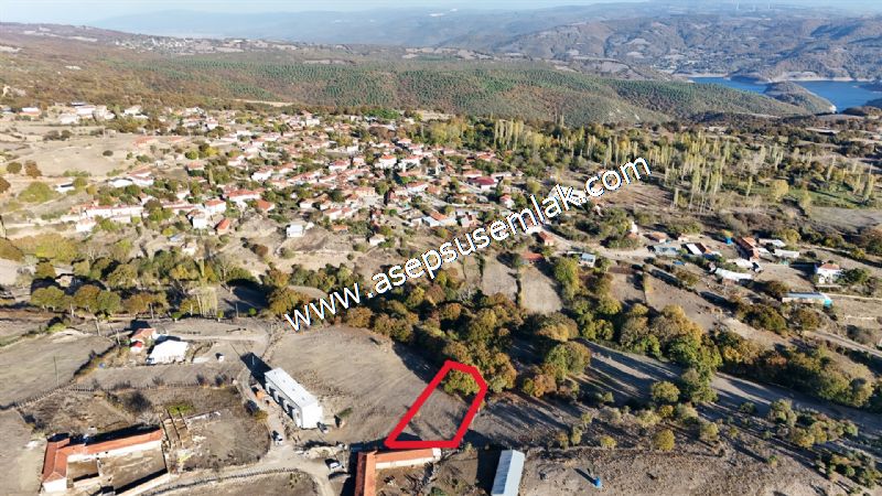 1.390 M2 Arsa Köy Evi (2 Kat %40 ) İmarlı Projeli (2+1) Gönen'de