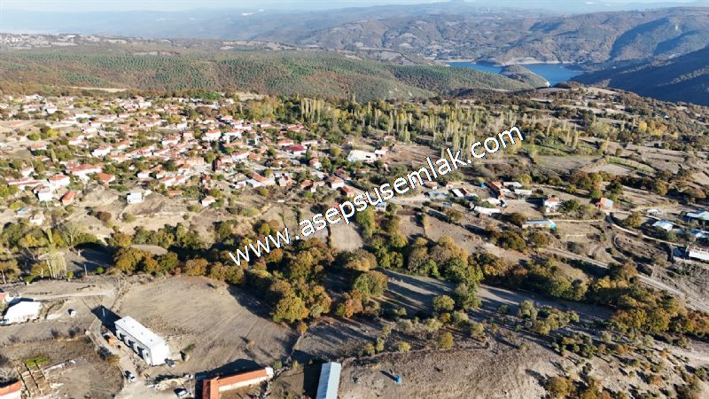 1.390 M2 Arsa Köy Evi (2 Kat %40 ) İmarlı Projeli (2+1) Gönen'de