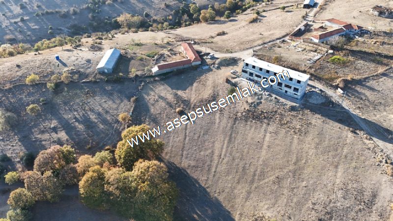 1.390 M2 Arsa Köy Evi (2 Kat %40 ) İmarlı Projeli (2+1) Gönen'de