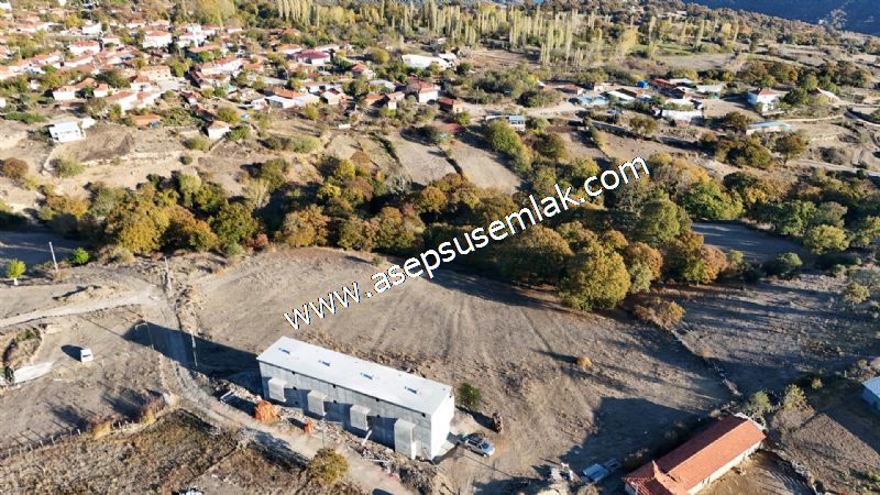 1.390 M2 Arsa Köy Evi (2 Kat %40 ) İmarlı Projeli (2+1) Gönen'de