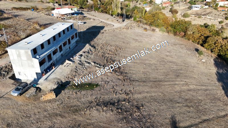 1.390 M2 Arsa Köy Evi (2 Kat %40 ) İmarlı Projeli (2+1) Gönen'de
