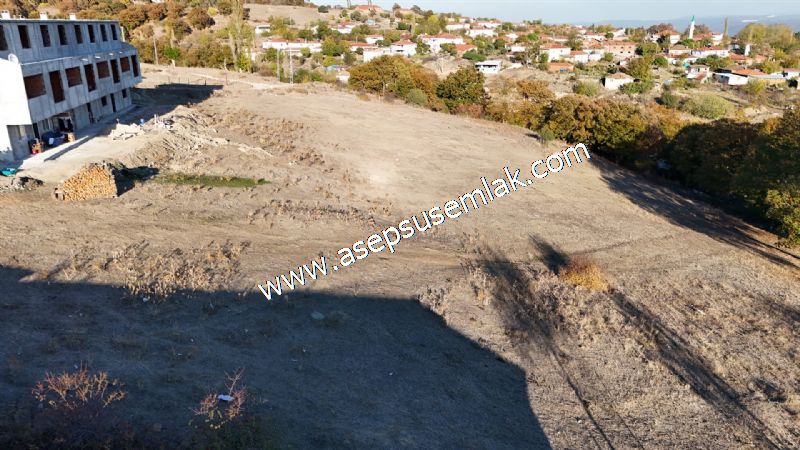 1.390 M2 Arsa Köy Evi (2 Kat %40 ) İmarlı Projeli (2+1) Gönen'de