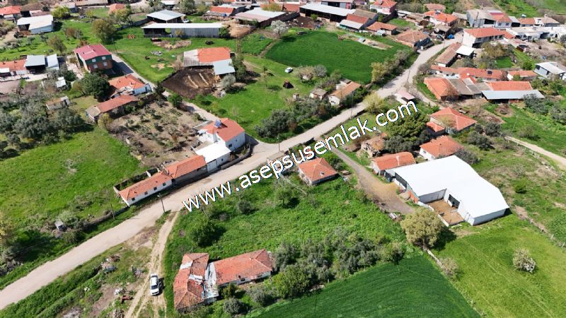1.470 M2 Müstakil Köy Evi Arsa Meyve Bahçeli Bağ-Bahçe Asmalıder