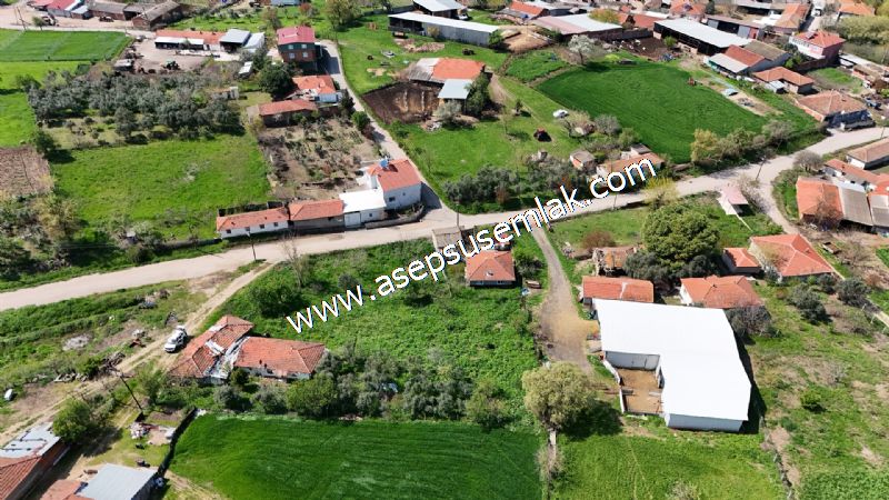 1.470 M2 Müstakil Köy Evi Arsa Meyve Bahçeli Bağ-Bahçe Asmalıder
