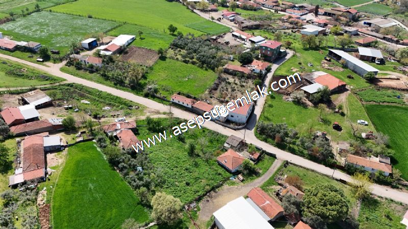 1.470 M2 Müstakil Köy Evi Arsa Meyve Bahçeli Bağ-Bahçe Asmalıder