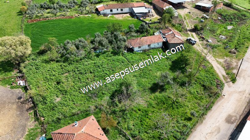 1.470 M2 Müstakil Köy Evi Arsa Meyve Bahçeli Bağ-Bahçe Asmalıder