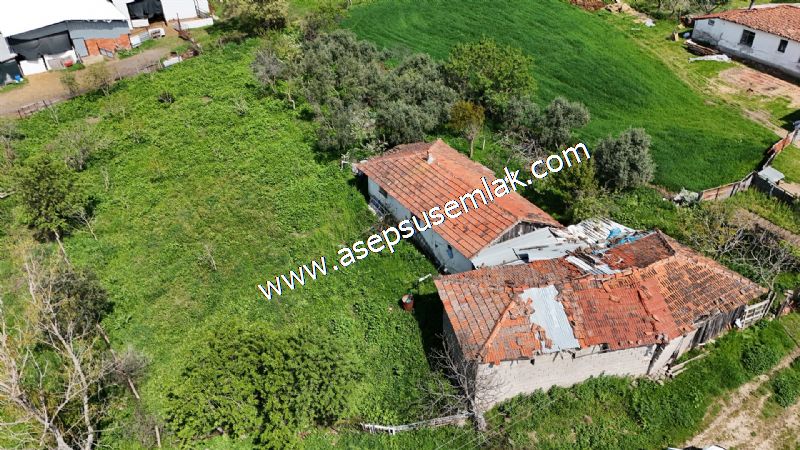 1.470 M2 Müstakil Köy Evi Arsa Meyve Bahçeli Bağ-Bahçe Asmalıder