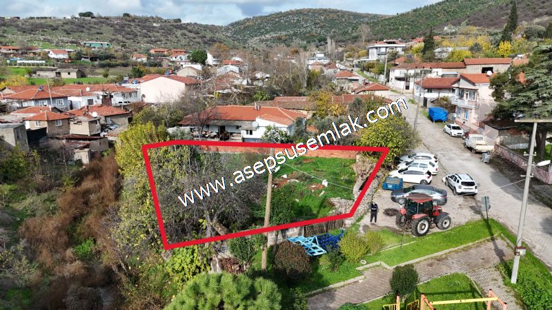 SARIKÖYDE 427 m² SATILIK MÜSTAKİL EV YAPIMINA UYGUN İMARLI ARSA