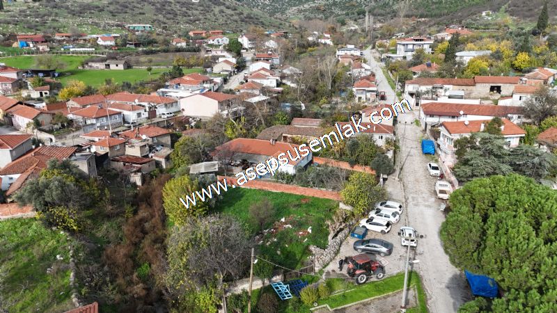 SARIKÖYDE 427 m² SATILIK MÜSTAKİL EV YAPIMINA UYGUN İMARLI ARSA