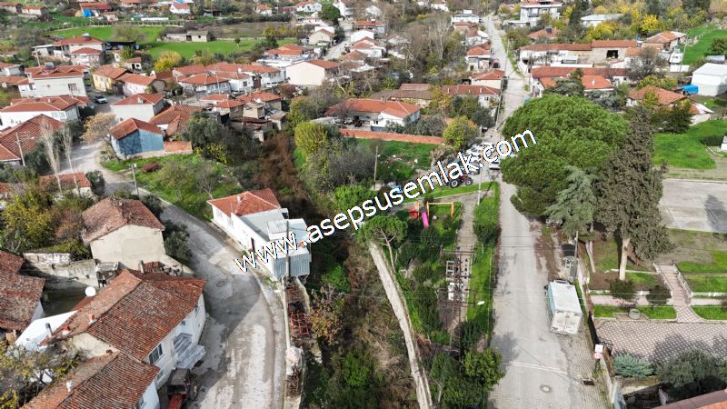 SARIKÖYDE 427 m² SATILIK MÜSTAKİL EV YAPIMINA UYGUN İMARLI ARSA