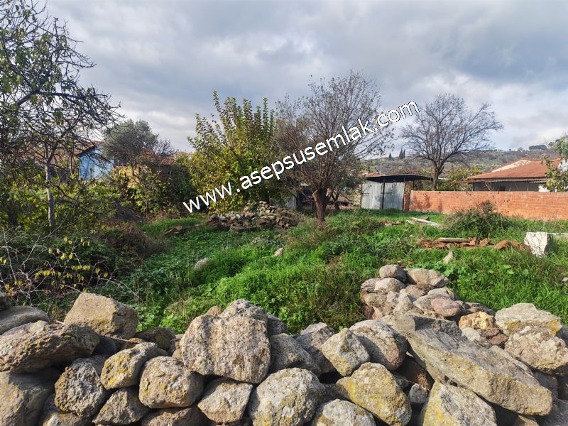 SARIKÖYDE 427 m² SATILIK MÜSTAKİL EV YAPIMINA UYGUN İMARLI ARSA