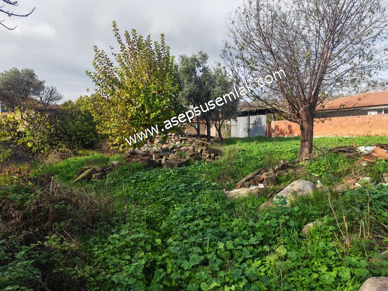 SARIKÖYDE 427 m² SATILIK MÜSTAKİL EV YAPIMINA UYGUN İMARLI ARSA