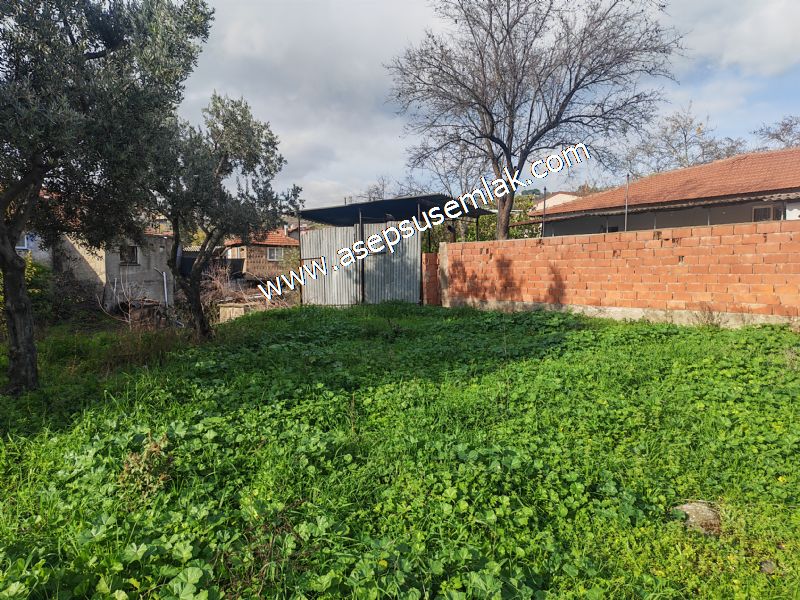 SARIKÖYDE 427 m² SATILIK MÜSTAKİL EV YAPIMINA UYGUN İMARLI ARSA