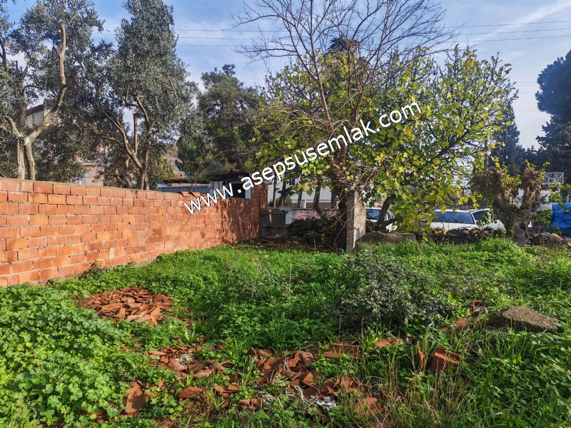 SARIKÖYDE 427 m² SATILIK MÜSTAKİL EV YAPIMINA UYGUN İMARLI ARSA