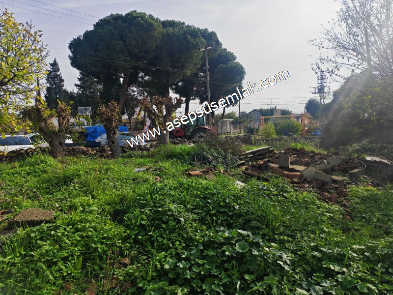 SARIKÖYDE 427 m² SATILIK MÜSTAKİL EV YAPIMINA UYGUN İMARLI ARSA