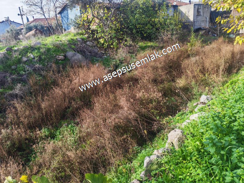 SARIKÖYDE 427 m² SATILIK MÜSTAKİL EV YAPIMINA UYGUN İMARLI ARSA