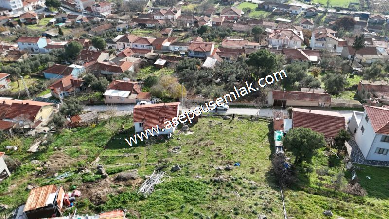 361 m² 3 Kat İmarlı Arsa, Doğalgazlı, Şehir Konforu, Köy Huzuru - 1