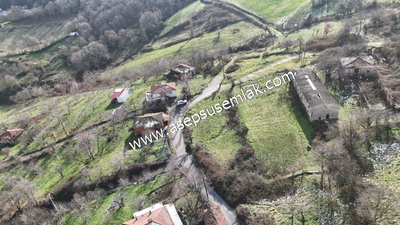 ACİL 1.004 m2 ÇİFTLİKALAN, DOĞA İÇİNDE, YOLA CEPHELİ İMARLI ARSA