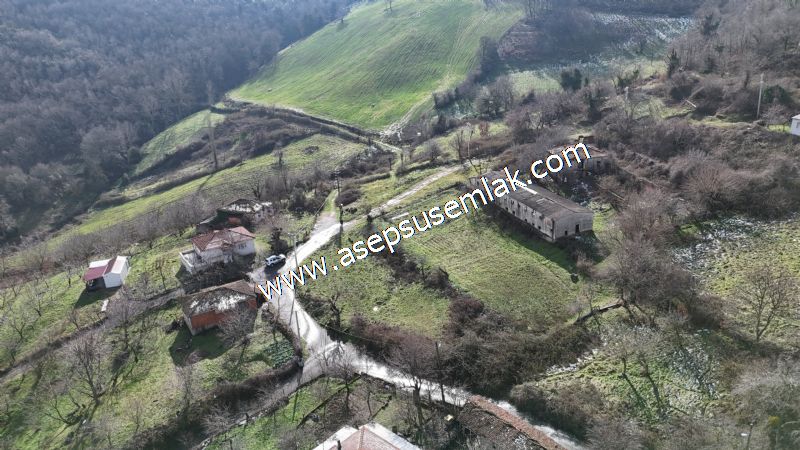 ACİL 1.004 m2 ÇİFTLİKALAN, DOĞA İÇİNDE, YOLA CEPHELİ İMARLI ARSA