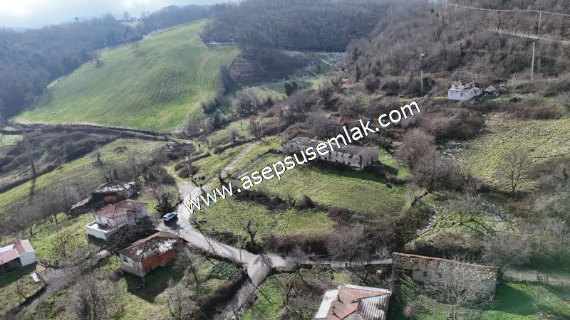 ACİL 1.004 m2 ÇİFTLİKALAN, DOĞA İÇİNDE, YOLA CEPHELİ İMARLI ARSA