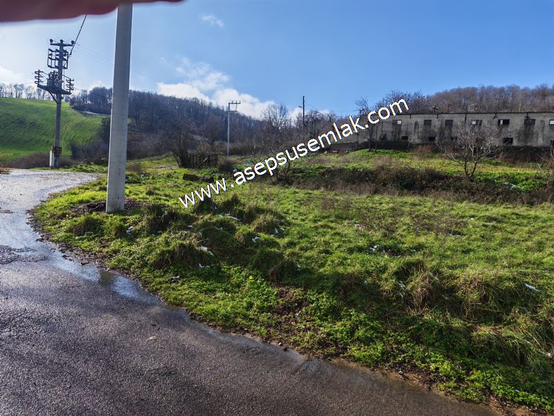 ACİL 1.004 m2 ÇİFTLİKALAN, DOĞA İÇİNDE, YOLA CEPHELİ İMARLI ARSA