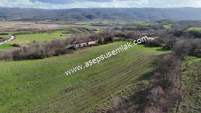 7.700 m2 Çiftlik, Bağ-Bahçe, Hobi Bahçe, Kadastro Yola Cepheli