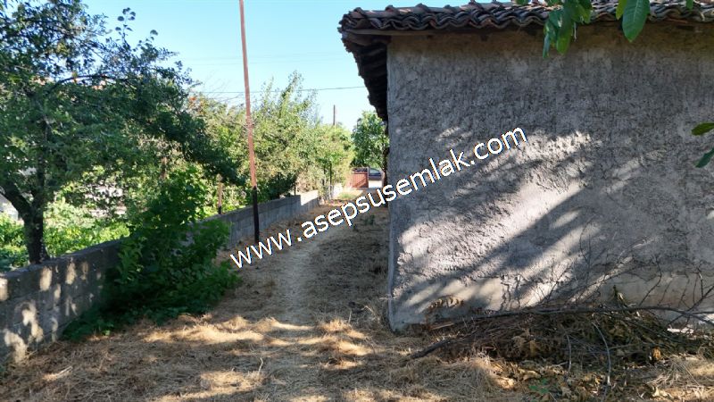 Yatırımlık Gönen Sarıköy'de 606 m² 3 Kat İmarlı Müstakil Tapulu Evli Arsa