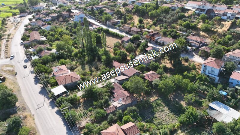 Yatırımlık Gönen Sarıköy'de 606 m² 3 Kat İmarlı Müstakil Tapulu Evli Arsa
