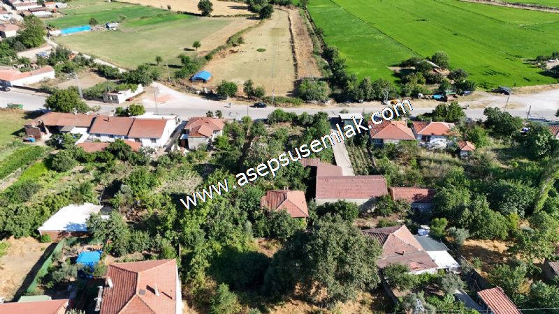 Yatırımlık Gönen Sarıköy'de 606 m² 3 Kat İmarlı Müstakil Tapulu Evli Arsa