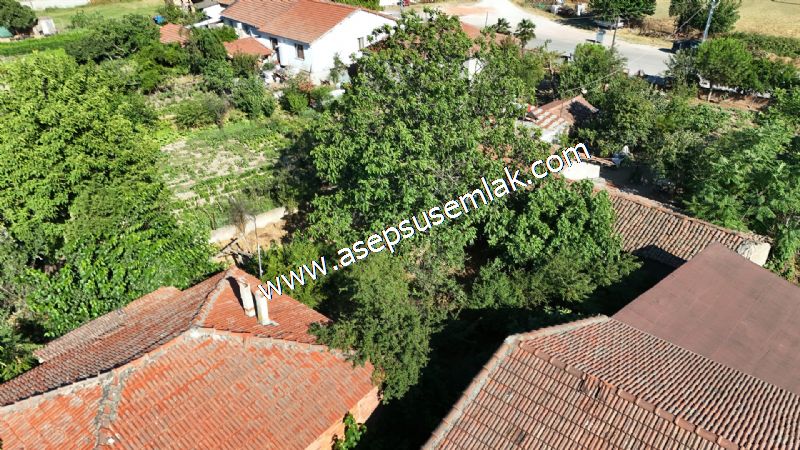 Yatırımlık Gönen Sarıköy'de 606 m² 3 Kat İmarlı Müstakil Tapulu Evli Arsa
