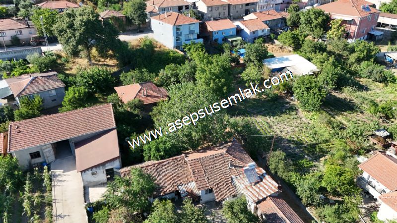 Yatırımlık Gönen Sarıköy'de 606 m² 3 Kat İmarlı Müstakil Tapulu Evli Arsa
