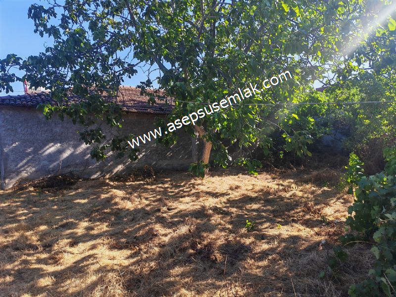 Yatırımlık Gönen Sarıköy'de 606 m² 3 Kat İmarlı Müstakil Tapulu Evli Arsa