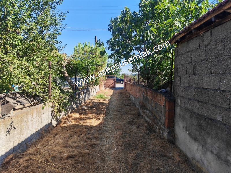 Yatırımlık Gönen Sarıköy'de 606 m² 3 Kat İmarlı Müstakil Tapulu Evli Arsa