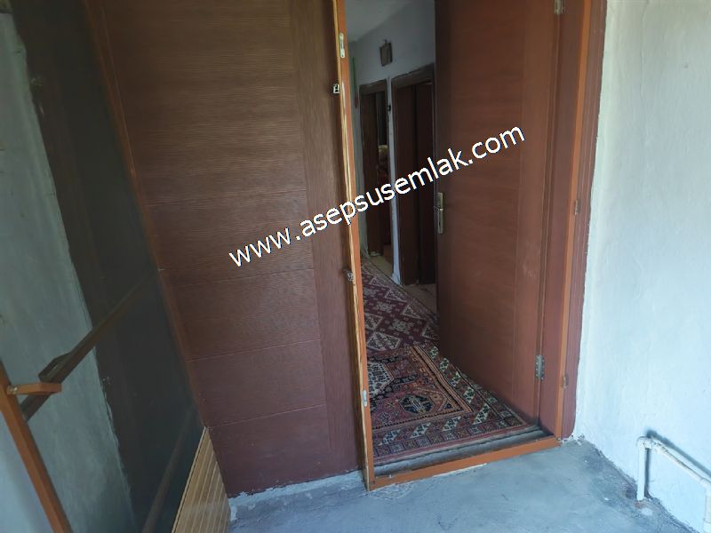 Yatırımlık Gönen Sarıköy'de 606 m² 3 Kat İmarlı Müstakil Tapulu Evli Arsa