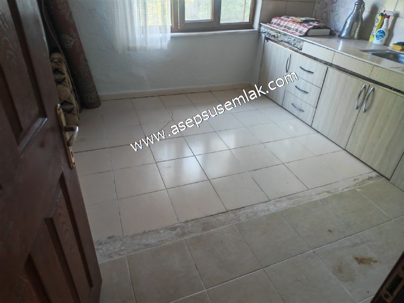 Yatırımlık Gönen Sarıköy'de 606 m² 3 Kat İmarlı Müstakil Tapulu Evli Arsa
