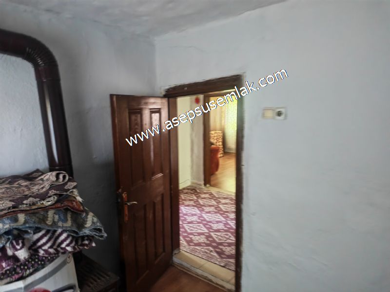 Yatırımlık Gönen Sarıköy'de 606 m² 3 Kat İmarlı Müstakil Tapulu Evli Arsa