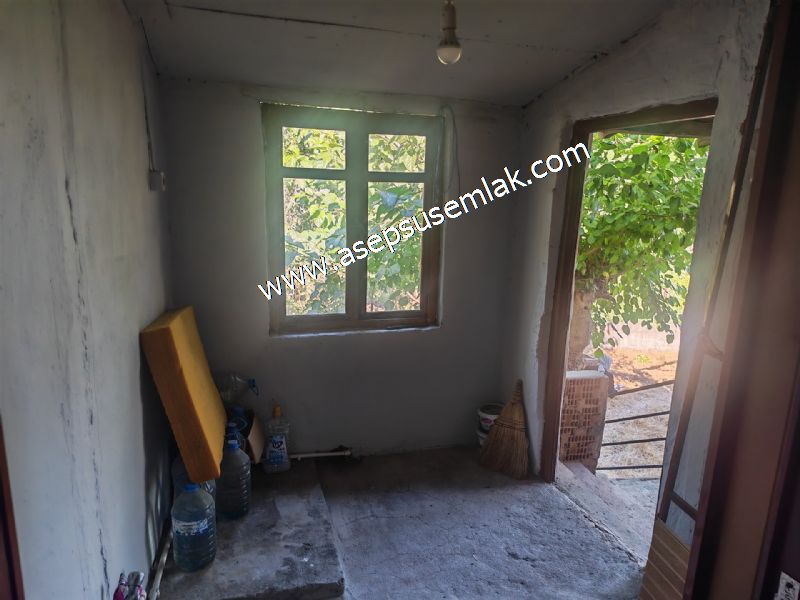 Yatırımlık Gönen Sarıköy'de 606 m² 3 Kat İmarlı Müstakil Tapulu Evli Arsa