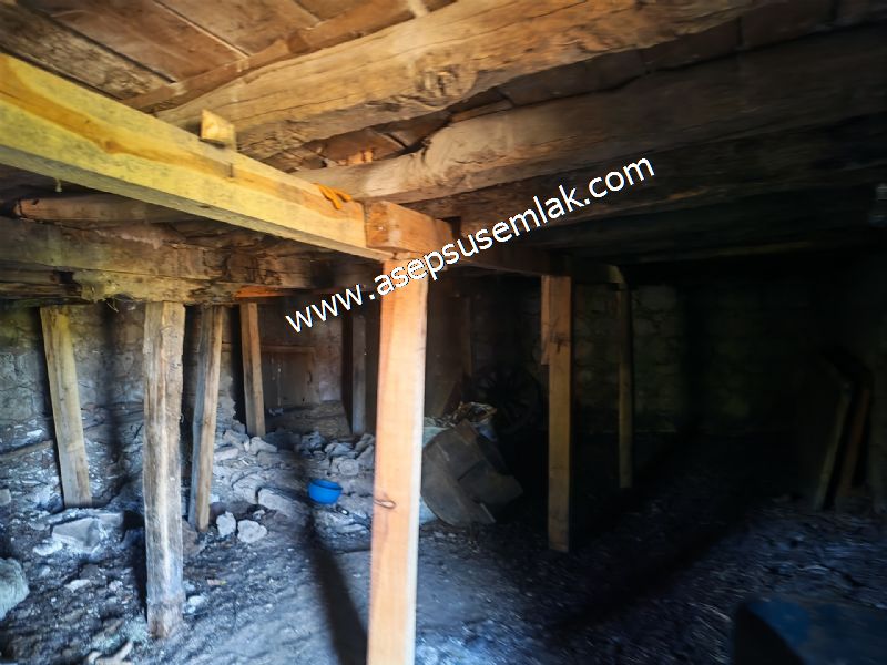 Yatırımlık Gönen Sarıköy'de 606 m² 3 Kat İmarlı Müstakil Tapulu Evli Arsa