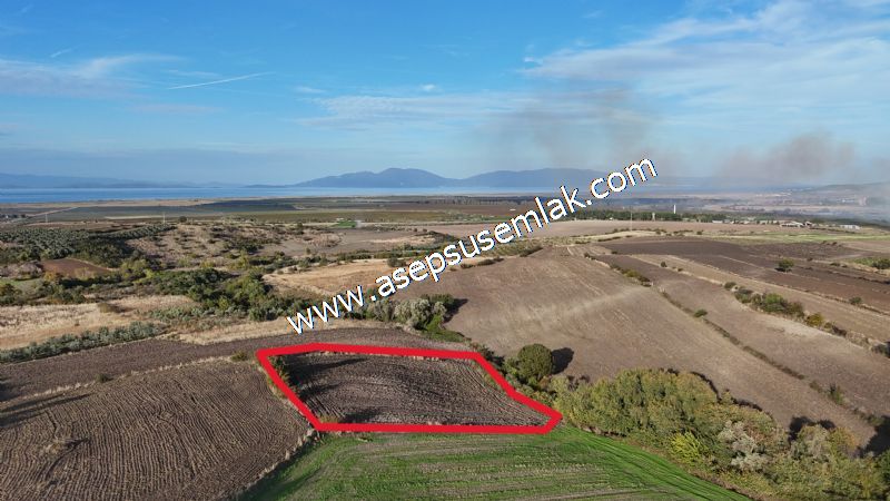3.789 m2 Köy Altında Deniz Gören Yatırımlık Tarla