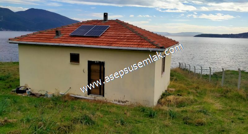 3.179 m² ARSA İÇİNDE, 67 m² SIFIR 2+1 EV DENİZE SIFIR PAŞALİMANI